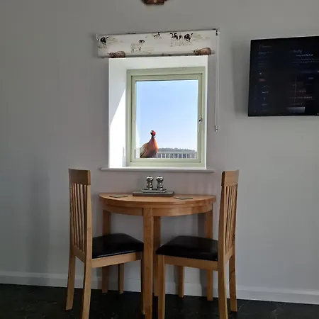 Stapehead Farm *